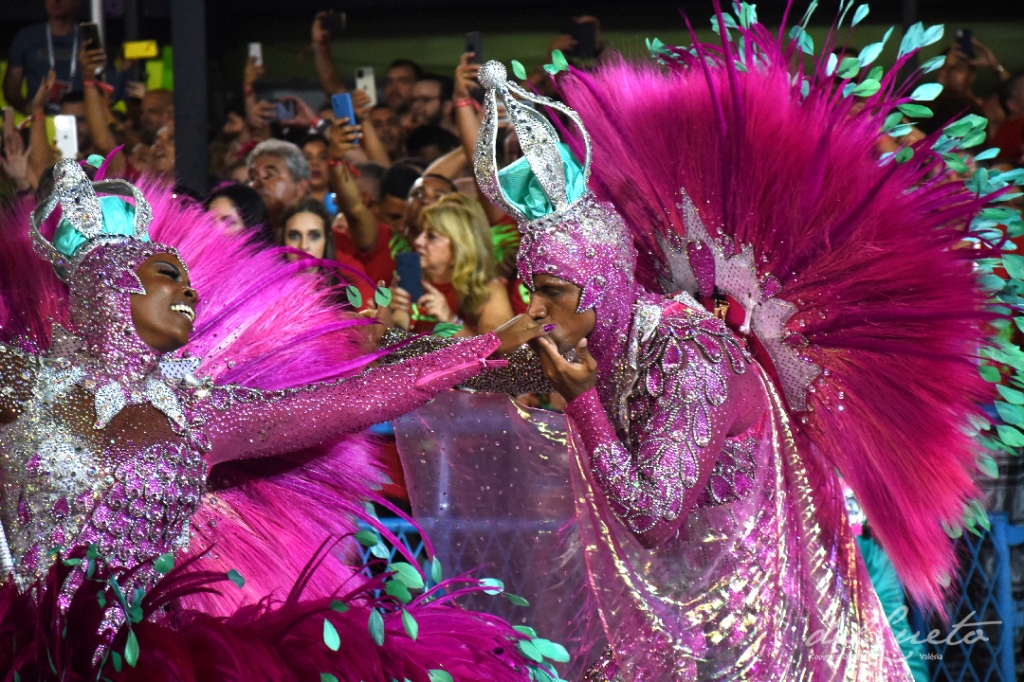Mangueira carnaval 2022, o desfile de 22 de abril
